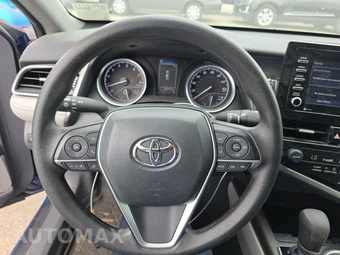 2023 Toyota Camry LE - miniatura 10