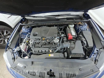 2023 Toyota Camry LE - miniatura 15