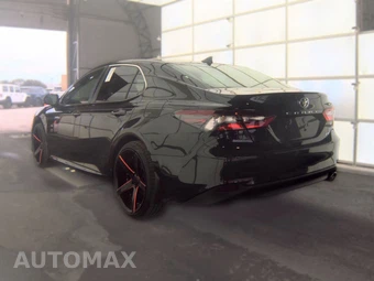 2023 Toyota Camry LE - miniatura 6