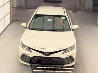 2023 Toyota Camry LE - miniatura 2