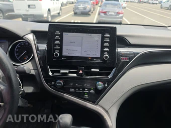 2023 Toyota Camry LE - miniatura 11