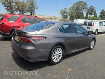 2023 Toyota Camry LE - miniatura 4