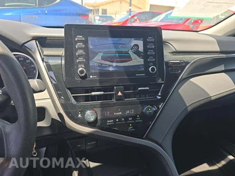 2023 Toyota Camry LE - miniatura 10