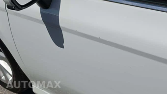 2023 Toyota Camry LE - miniatura 33