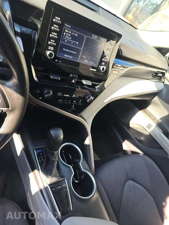 2023 Toyota Camry LE - miniatura 10