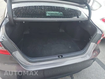 2023 Toyota Camry LE - miniatura 16