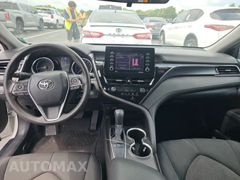 2023 Toyota Camry LE - miniatura 11
