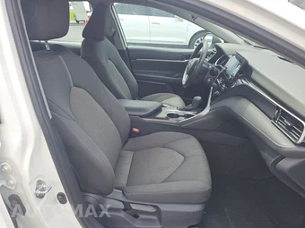 2023 Toyota Camry LE - miniatura 8