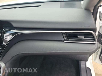 2023 Toyota Camry LE - miniatura 19