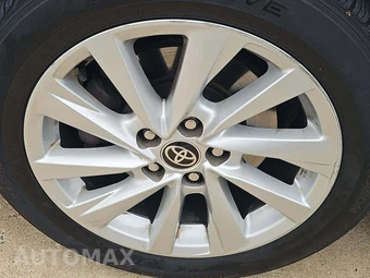 2023 Toyota Camry LE - miniatura 21
