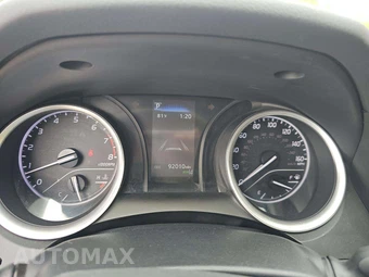 2023 Toyota Camry LE - miniatura 9