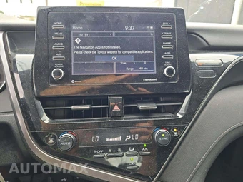 2023 Toyota Camry LE - miniatura 10