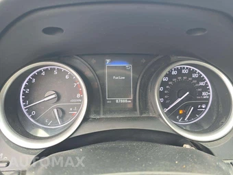2023 Toyota Camry LE - miniatura 9
