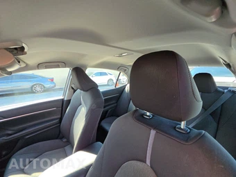 2023 Toyota Camry LE - miniatura 18