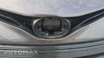 2023 Toyota Camry LE - miniatura 20