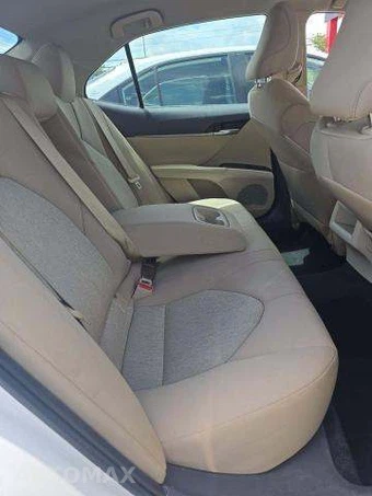 2023 Toyota Camry LE - miniatura 16