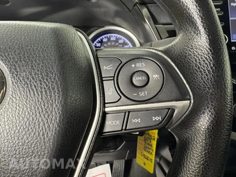 2023 Toyota Camry LE - miniatura 16