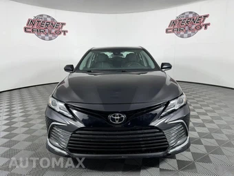 2023 Toyota Camry LE - miniatura 2
