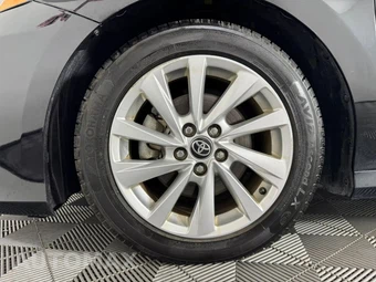 2023 Toyota Camry LE - miniatura 39