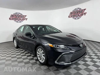 2023 Toyota Camry LE - miniatura 9