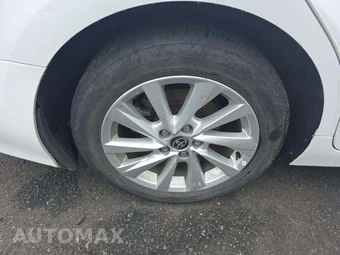 2023 Toyota Camry LE - miniatura 26
