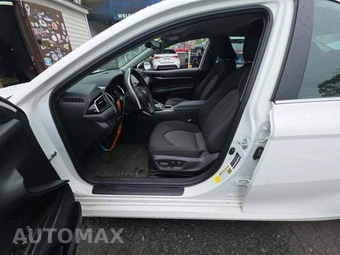 2023 Toyota Camry LE - miniatura 6