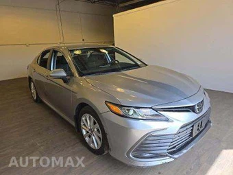 2023 Toyota Camry LE - miniatura 5