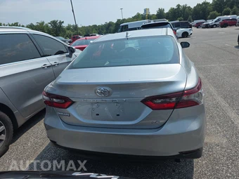 2023 Toyota Camry LE - miniatura 5