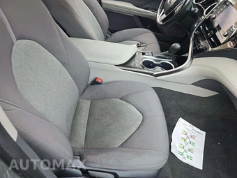2023 Toyota Camry LE - miniatura 18