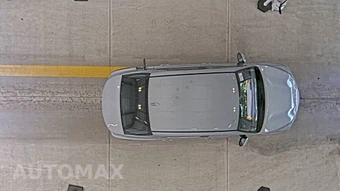 2023 Toyota Camry LE - miniatura 18