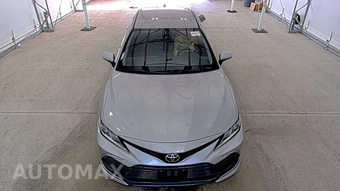 2023 Toyota Camry LE - miniatura 2