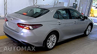 2023 Toyota Camry LE - miniatura 4