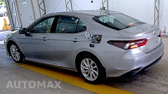 2023 Toyota Camry LE - miniatura 6