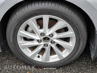 2023 Toyota Camry LE - miniatura 22