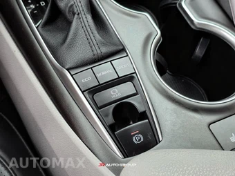 2023 Toyota Camry LE - miniatura 46