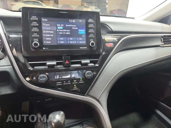 2023 Toyota Camry SE - miniatura 7