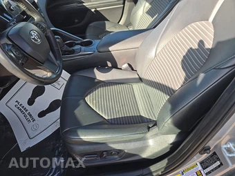 2023 Toyota Camry SE - miniatura 7