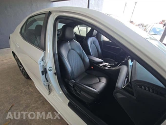 2023 Toyota Camry SE - miniatura 15