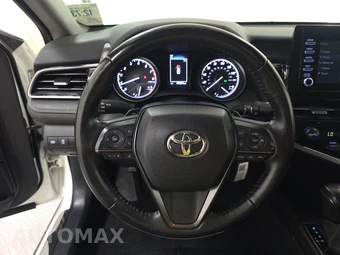 2023 Toyota Camry SE - miniatura 10