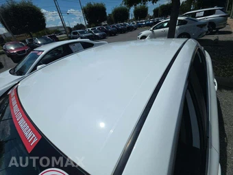 2023 Toyota Camry SE - miniatura 12