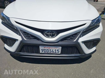 2023 Toyota Camry SE - miniatura 18