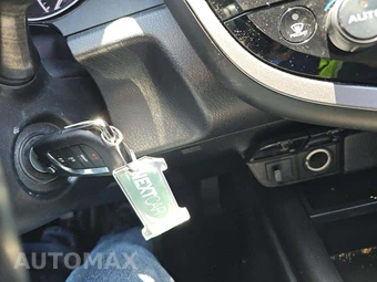 2023 Toyota Camry SE - miniatura 5
