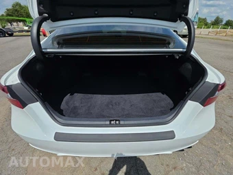 2023 Toyota Camry SE - miniatura 11