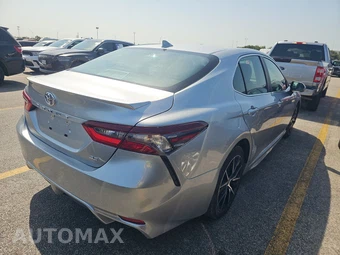 2023 Toyota Camry SE - miniatura 4