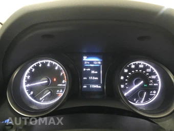 2023 Toyota Camry SE - miniatura 12