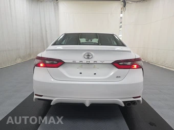2023 Toyota Camry SE - miniatura 5