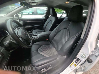 2023 Toyota Camry SE - miniatura 6