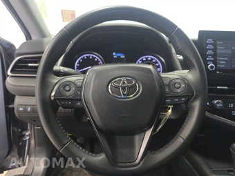 2023 Toyota Camry SE - miniatura 10