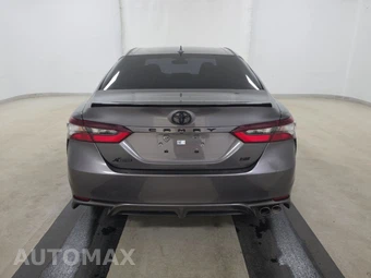 2023 Toyota Camry SE - miniatura 5