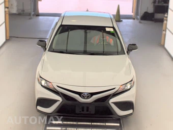 2023 Toyota Camry SE - miniatura 2
